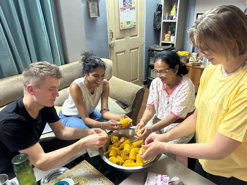 Kirtipur Comfort Homestay With Breakfast & Dinner ภายนอก รูปภาพ